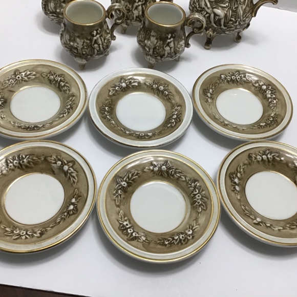 R. Capodimonte M.A.S. Small teapot with 4 footed cups and 6 plates - Picture 5 of 16
